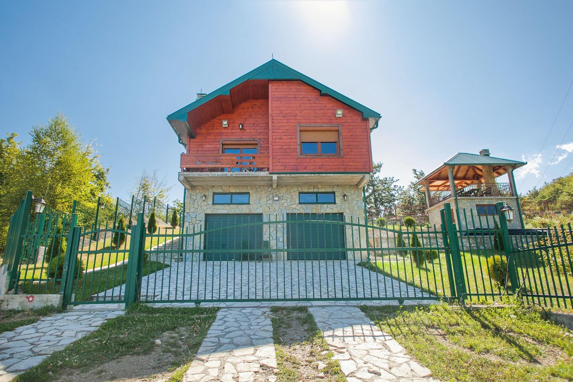 Hotel & Resort Gacka Mojkovac Exterior photo