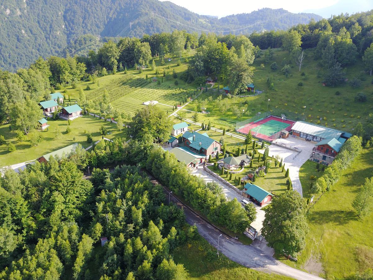 Hotel & Resort Gacka Mojkovac Exterior photo